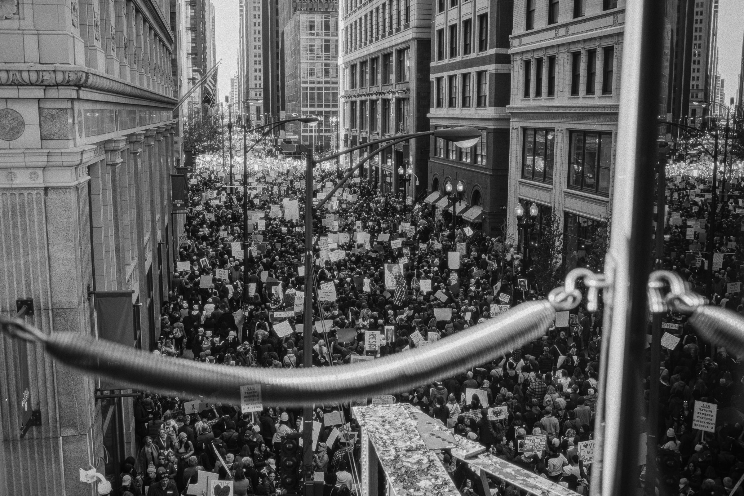 Street-level Women's March story frame, Chicago 2017